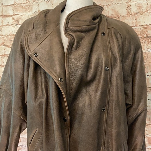 Lovely vintage Jacqueline Ferrar Brown leather jacket/coat - Picture 5 of 14